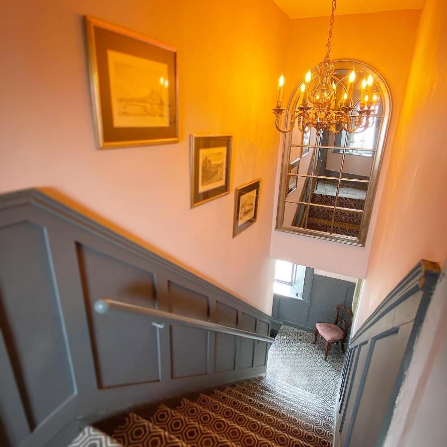 No. 1 Bridge Street Apartment Westport Bagian luar foto