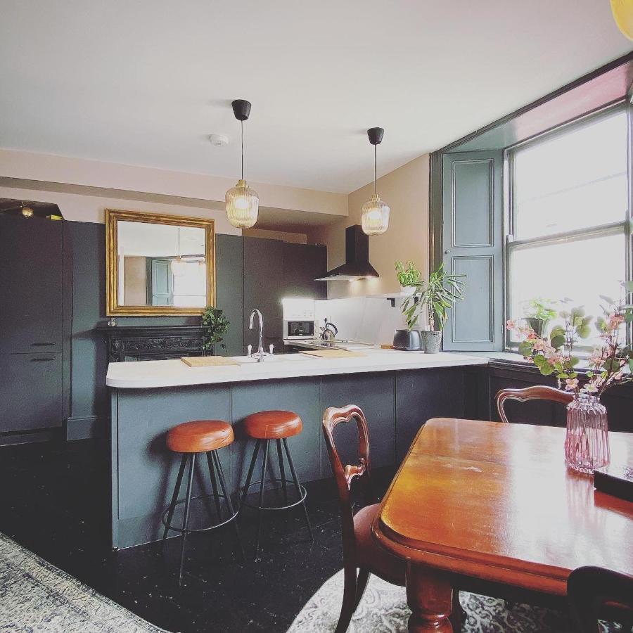 No. 1 Bridge Street Apartment Westport Bagian luar foto
