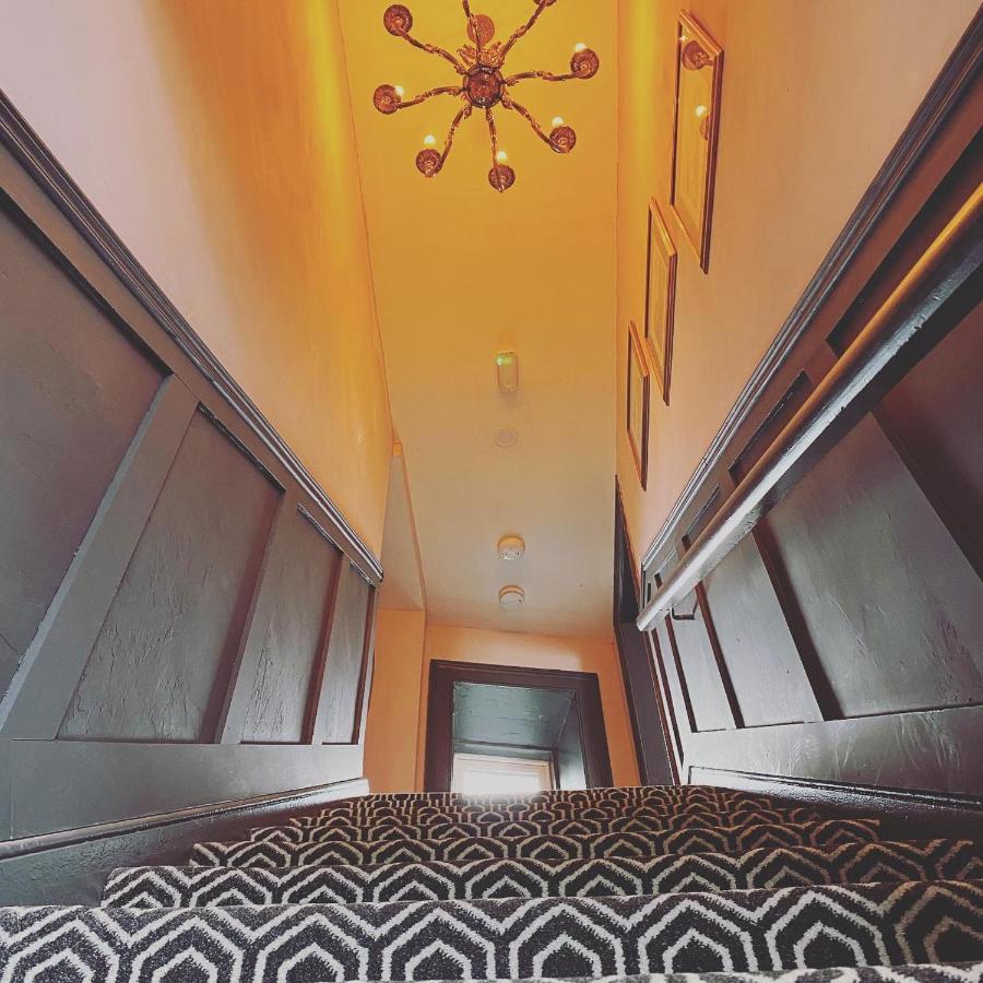 No. 1 Bridge Street Apartment Westport Bagian luar foto