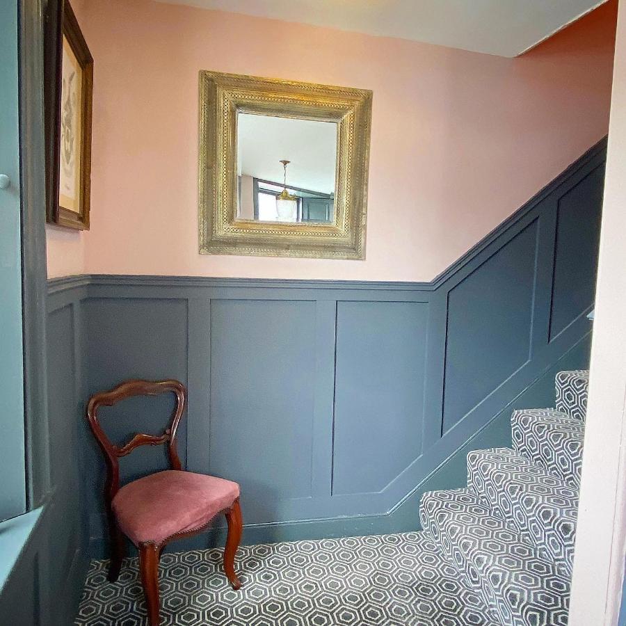 No. 1 Bridge Street Apartment Westport Bagian luar foto